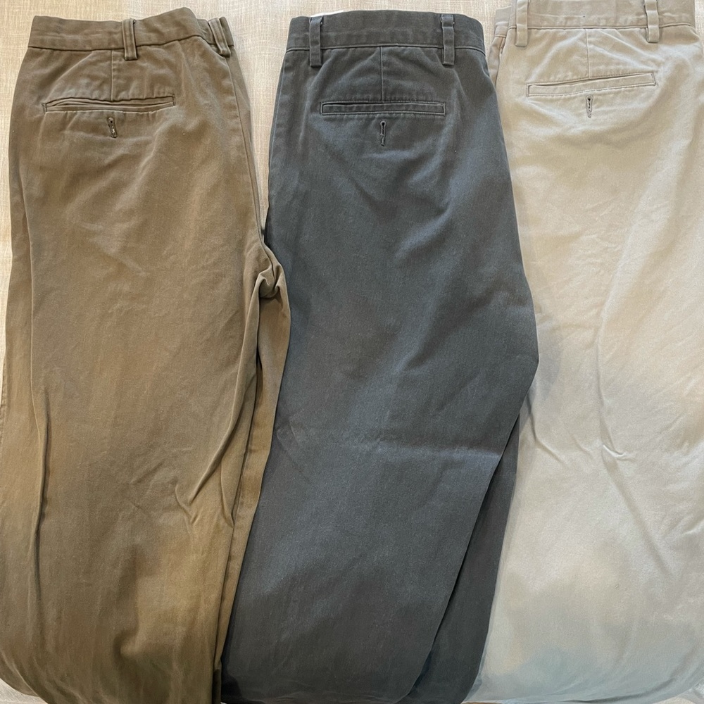 3 pairs of size 38x32 dockers pants